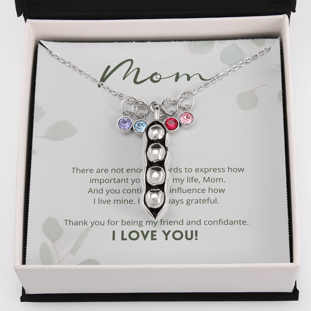 Mom pea necklace